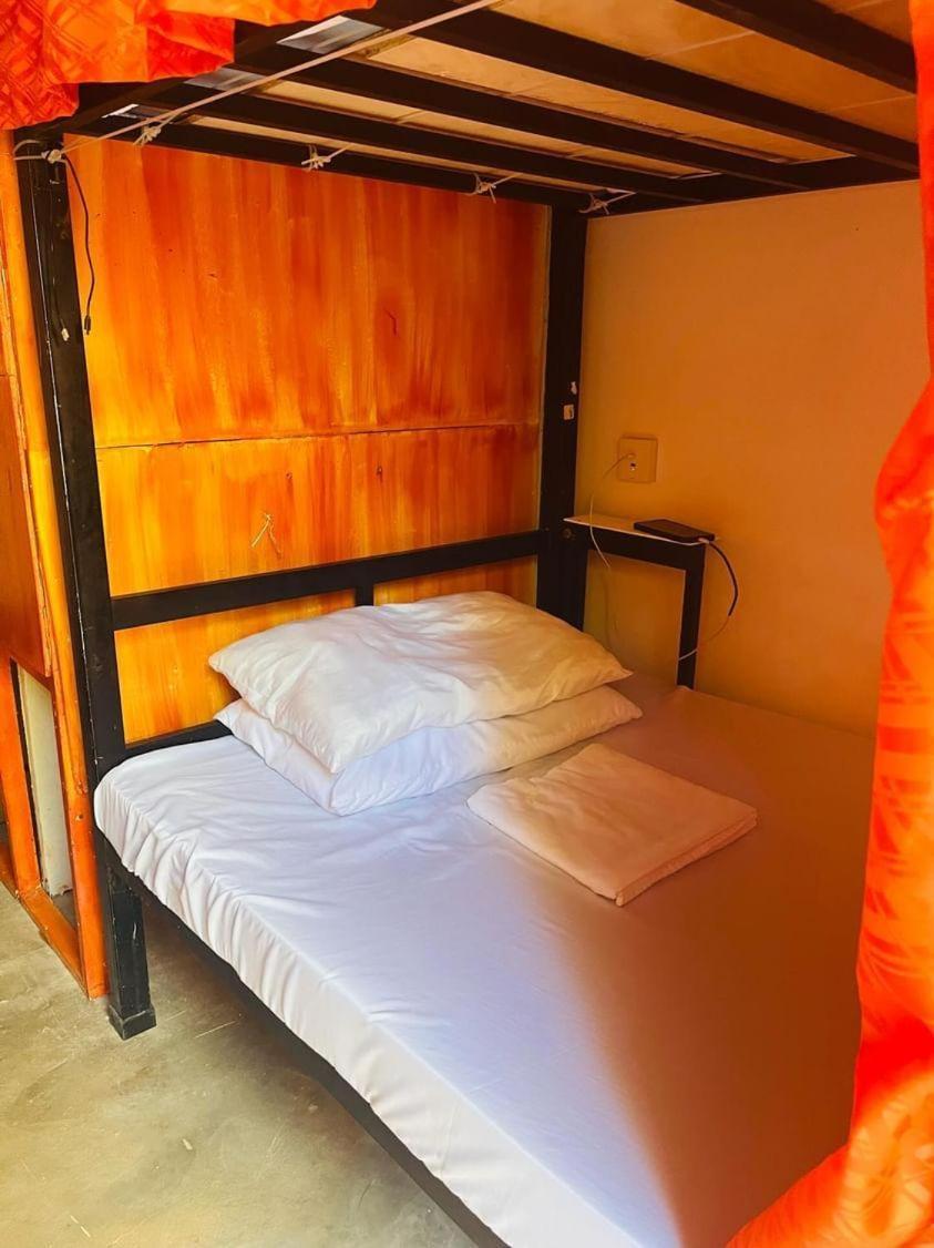 Oia Beach Hostel - 爱妮岛 外观 照片